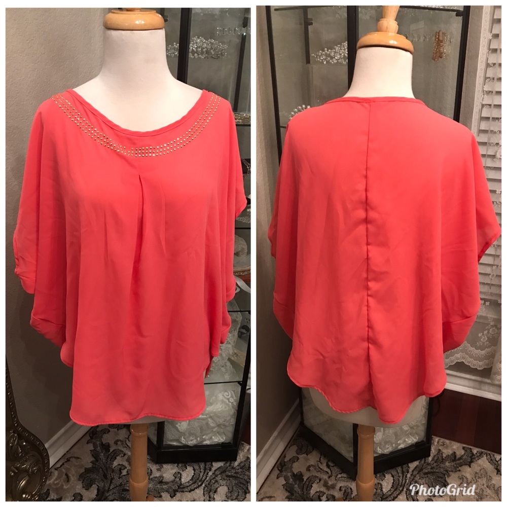 1 xl plus size coral and gold flutter top